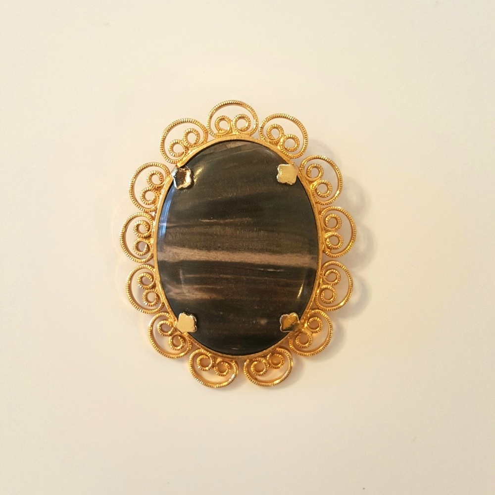 Antique Brooch Jasper Stone Encased in Gold